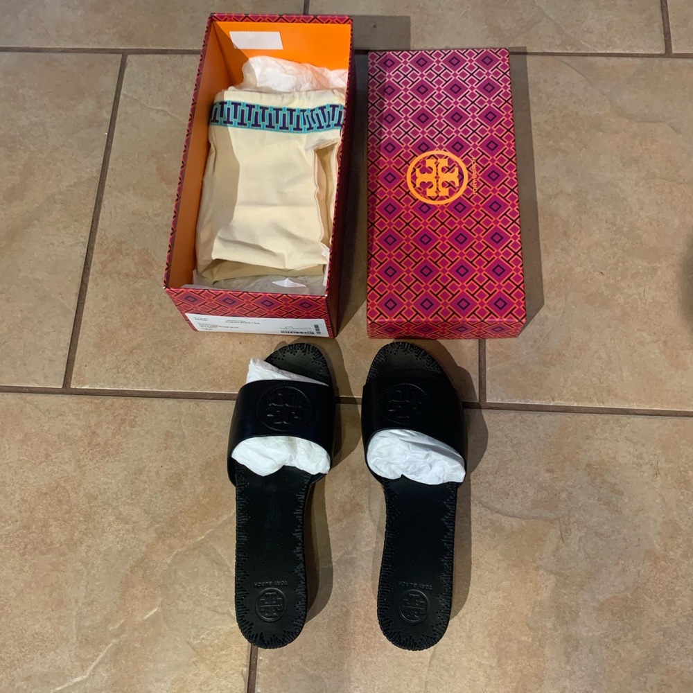 Tory Burch Patty 35MM black slide, Size 9.5